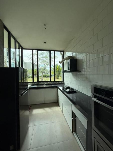 Fully Furnished Triple Storey Landed House For Rent in Academia Lane, Kota Samarahan