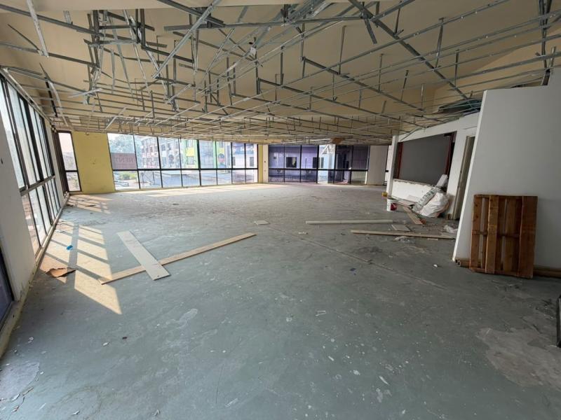 Spacious Combined Intermediate & Corner Shoplot For Rent at Central Park, Kuching