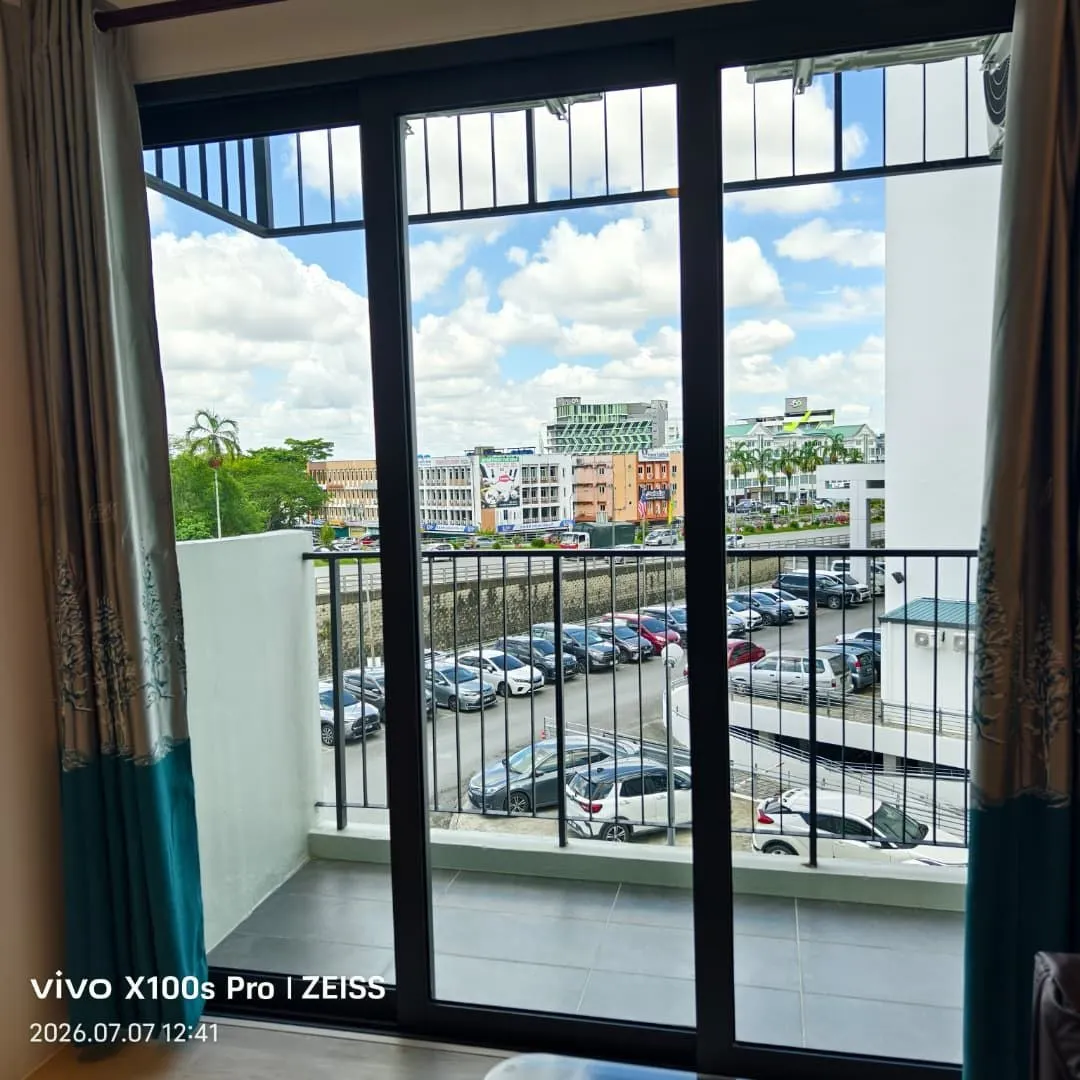 Fully Furnished 2-Bedroom Apartment for Rent at Kenny Hill Residence, Near Swinburne