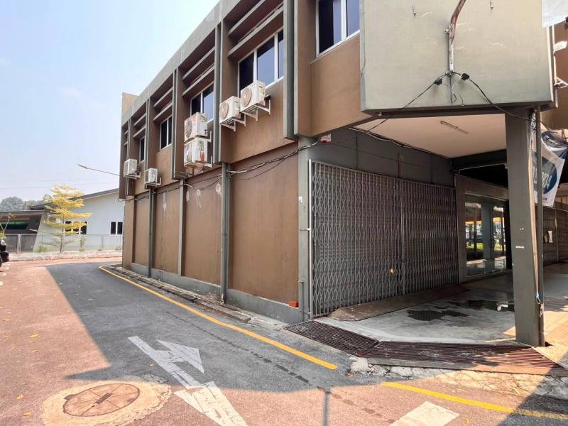 Corner Shoplot For Rent at Jalan Kedandi 6, Kuching
