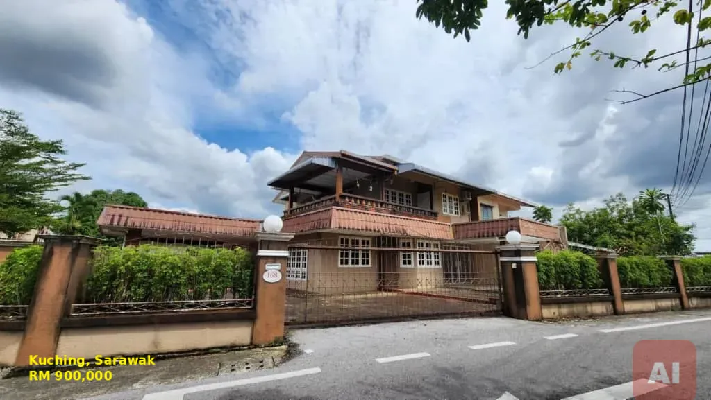 Double-Storey Semi-D for Sale in Poh Kwong Park, Kuching